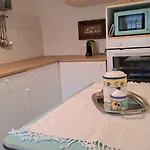 Blue Breeze Apartment