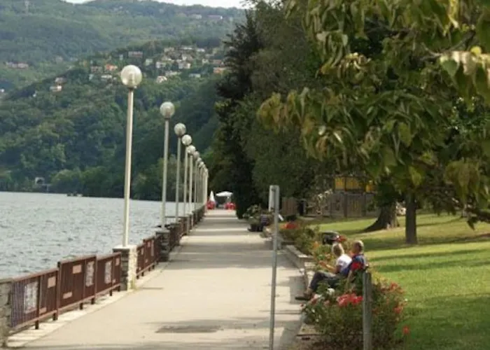 Blue Breeze Germignaga