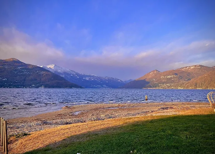 아파트 Blue Breeze Germignaga